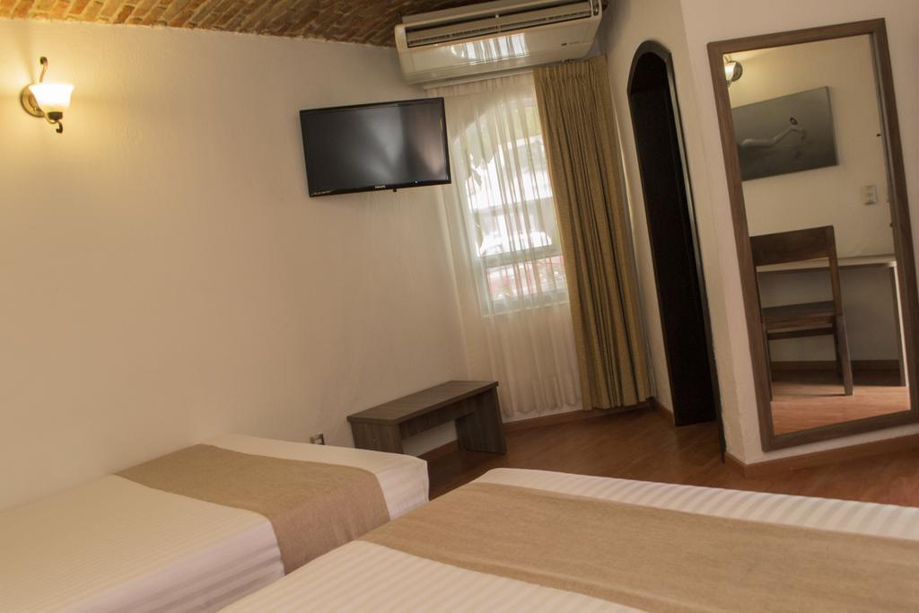 Hotel Villa Del Sol Expo 과달라하라 외부 사진