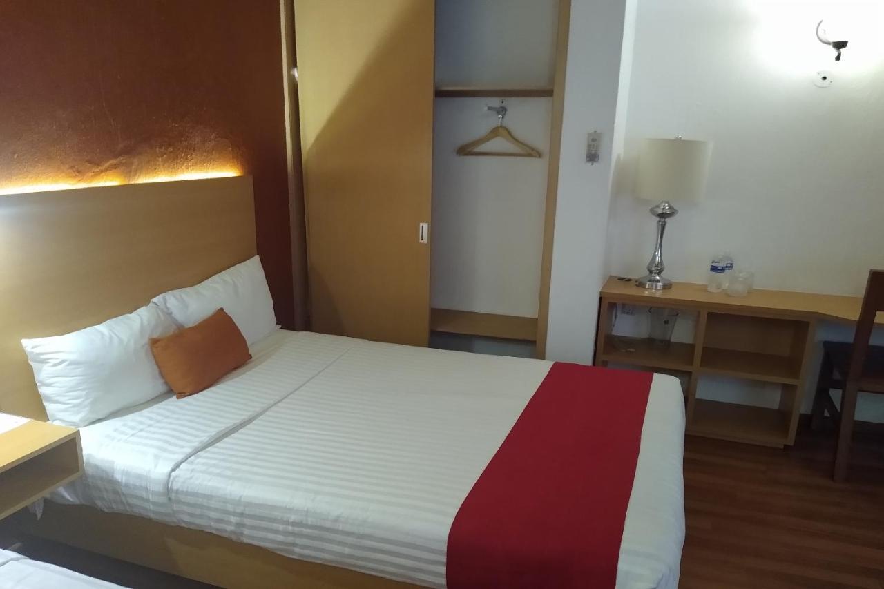Hotel Villa Del Sol Expo 과달라하라 외부 사진