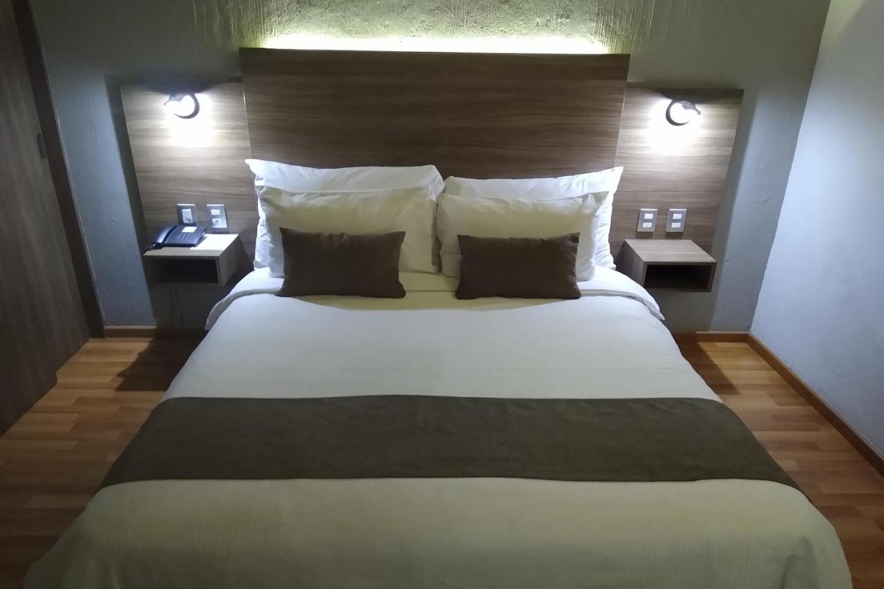 Hotel Villa Del Sol Expo 과달라하라 외부 사진